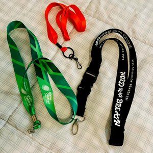 bundle of Landyards and keyholders